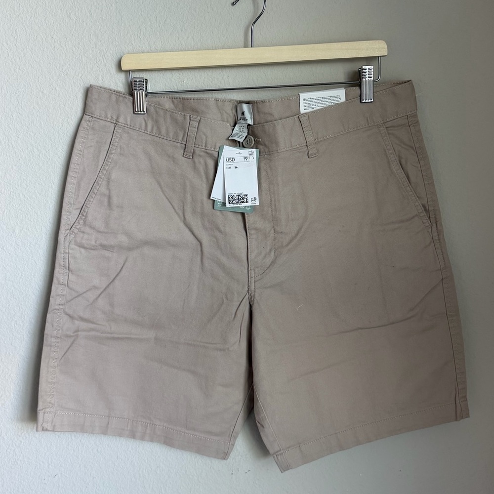 NWT H&M | Men's Tan Shorts